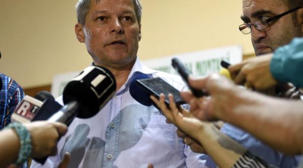 ciolos spune ca nu au fost actiuni de imagine ecologizarea parcului vacaresti si mersul cu avionul la clasa economic
