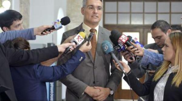 in sanatate i educa ie guvernul da cre teri mai mari ca parlamentul