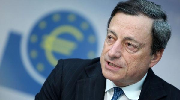 mario draghi  pregatit pentru noi masuri de stimulare a economiei zonei euro bloomberg