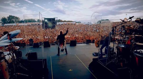 cantare celebru in prag de moarte