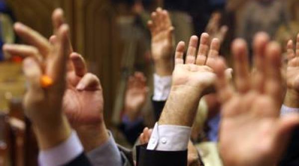 mo iune pentru destituirea pre edintelui