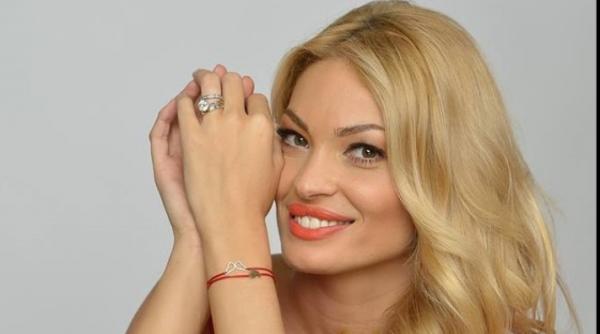 valentina pelinel petrecere de anul nou cu mihaela borcea