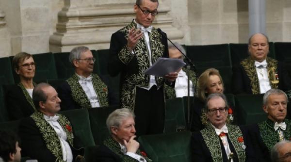 andrei makine pentru prima data sub cupola academiei franceze