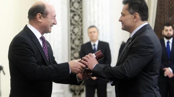 ministrul buse bucuros ca pleaca i a reusit sa deblocheze sistemul