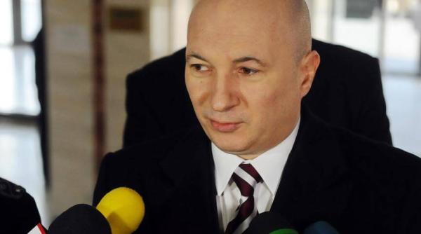 codrin tefanescu victor ponta are obliga ia sa raspunda urgent