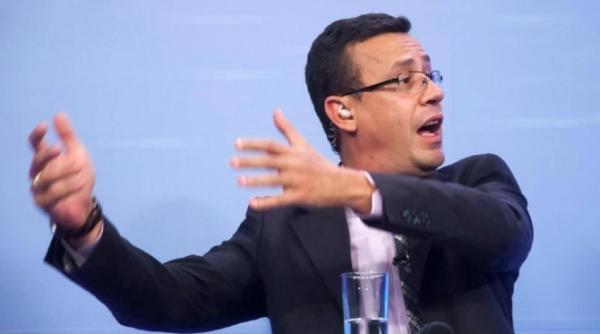 shhaideh premier ciutacu a gasit un roman verde revoltat