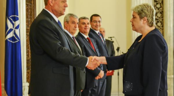 klaus iohannis decizie cu privire la premier