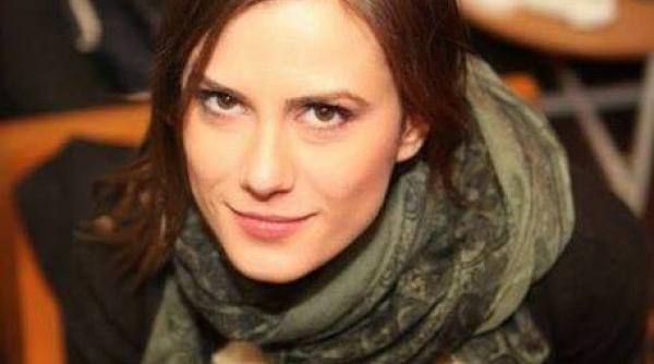 iuliana gatej fluturica un an de la moartea jurnalistei fluturii nu mor niciodata