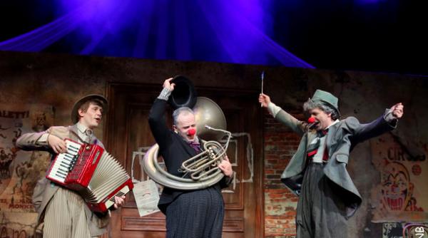 ion caramitru lanseaza o noua provocare in arena teatrului angajare de clovn