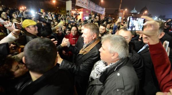suspendare iohannis miting pentru sus inerea pre edintelui