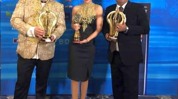 gabriela firea reac ie dupa ce vrabi iubita lui secureanu s a dat drept primar general