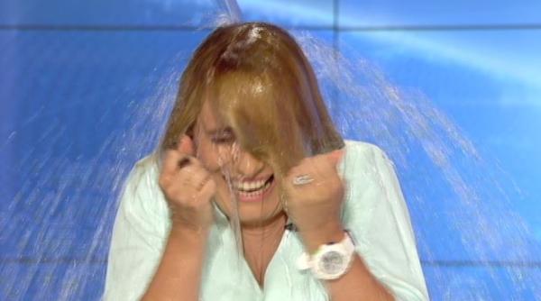 o noua provocare tip ice bucket challenge pe internet