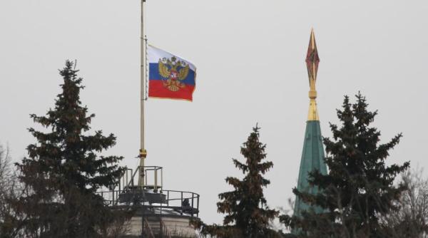 guvernul rus a inchis coala anglo americane din moscova