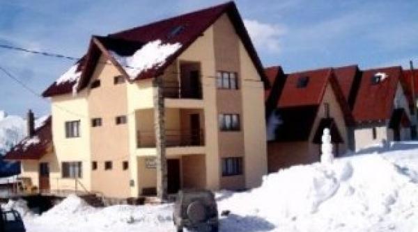 revelion de co mar pentru 20 de turi ti de la o pensiune din piatra neam