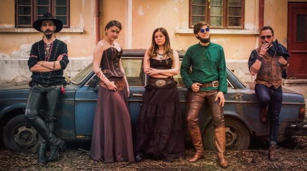 ad hoc a lansat single ul furtuna l