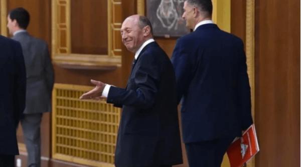 ghi a ponta antajat basescu macar am con tiin a impacata