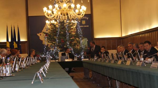 edin a de urgen a la guvern