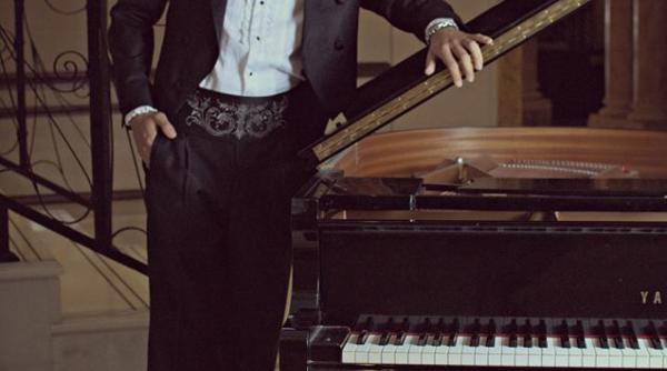 pove ti de iubire din micul paris