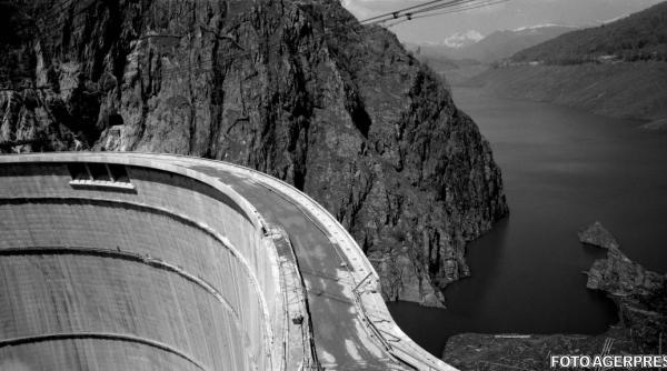 amenajare vidraru fotografii in premiera publicate dupa 50 de ani