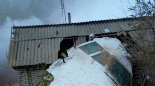 avion cargo al turkish airlines prabusit peste case cel putin 16 morti