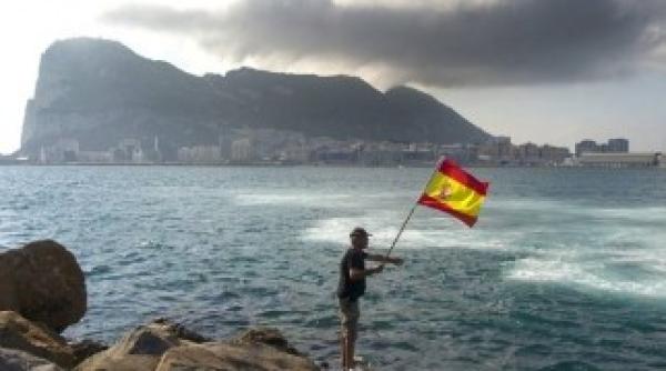 stramtoarea gibraltar marea britanie spania disputa