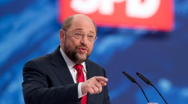 schimb de replici intre lideri ue schulz creeaza o ambian a razboinica intre ari