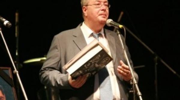 bogdan chirieac mi ar placea sa avem i un miting pentru scoaterea acoperi ilor din presa