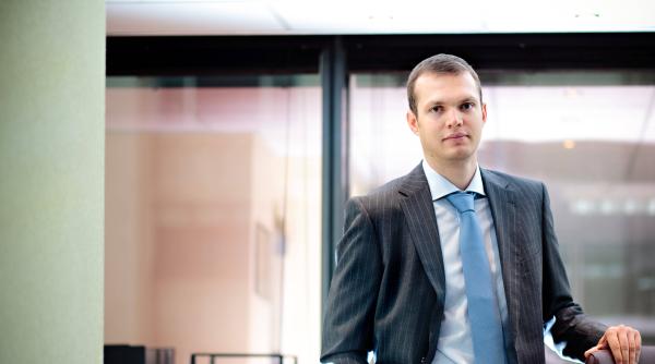 bloomberg kmgi dezvaluie data tranzac iei catre compania chineza cefc