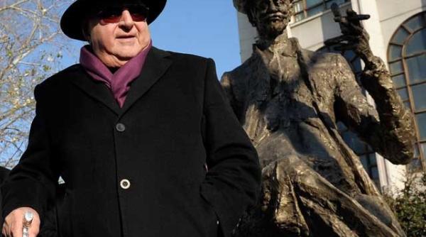 dinu sararu un romancier pentru toate anotimpurile