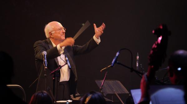 orchestra romana de tineret va sustine 4 concerte vladimir cosma 50 de ani de succes in elvetia si franta