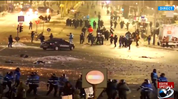 proteste pia a victoriei miting de amploare in fa a guvernului