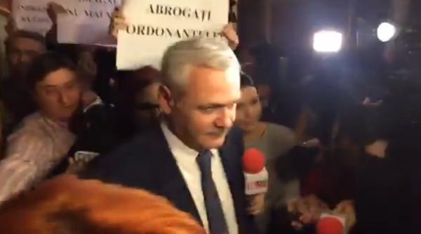 dragnea huiduit la parlament de parlamentarii usr i pnl