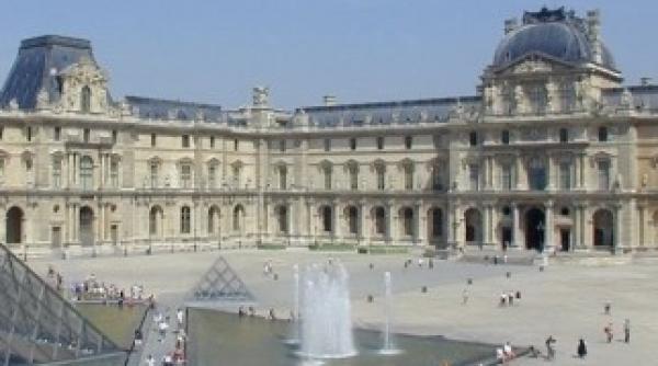 fran a atac la luvru in paris poli ia a deschis focul