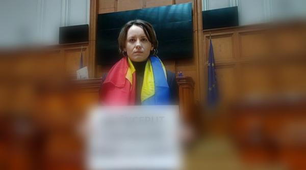 cosette chichirau usr mesaj la miezul nop ii