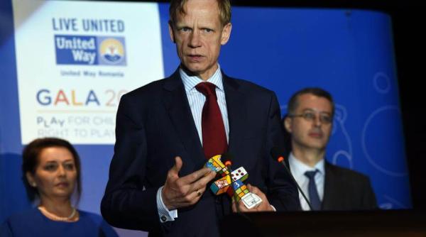 groningen eful raiffeisen bank reac ie dupa protest inainte de toate sunt tata