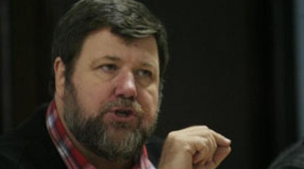 sindicatele ingrijorate discutiile pe legi importante care au termene nu au inceput