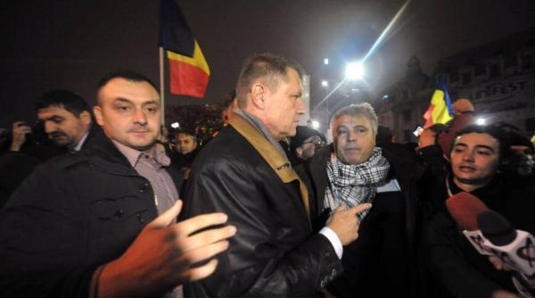 klaus iohannis la protestul de la cotroceni