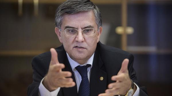 mircea dumitru se disociaza de apelul academiei romane pana astazi