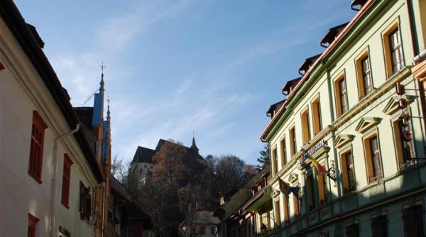 descoperire istorica la sighisoara dupa surparea unei alei