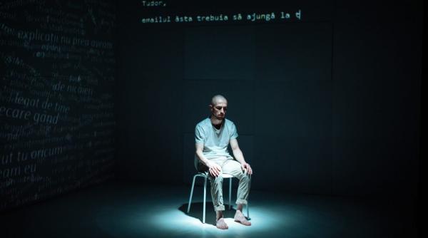 spectacolul dorian la teatrul odeon