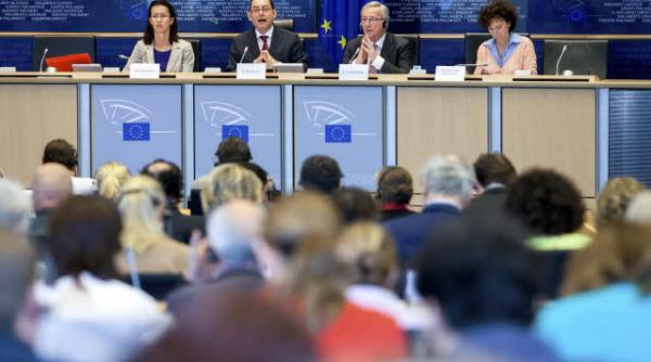 alegeri comisia europeana batalia pentru pozi ia lui juncker