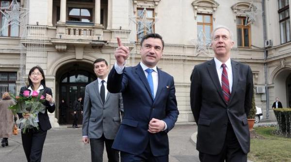 ironie maxima ce inseamna chirica