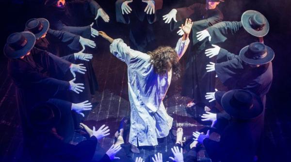 dibuk premiera la teatrul evreiesc de stat