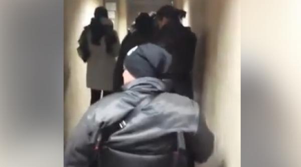 imagini revoltatoare cu un om in scaun cu rotile din bucure ti