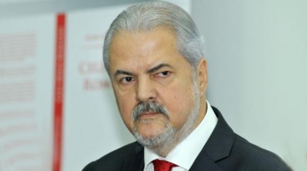 adrian nastase despre un altfel de guvern psd fara o politica coerenta