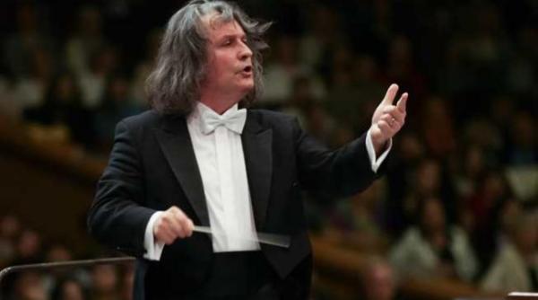 dirijorul horia andreescu noul director general adjunct al filarmonicii george enescu