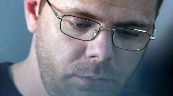 malin bot dat afara de la romania libera da vina pe alexander adamescu