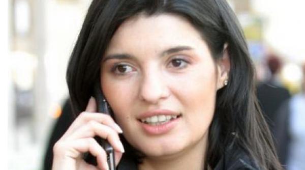 lavinia andru se intoarce la prima dragoste teatrul