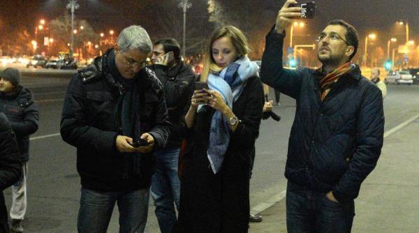 protest mesaj crunt pentru voiculescu i pislaru sa rezist i cand e vorba de handicapa ii care raman pe drumuri din cauza lor