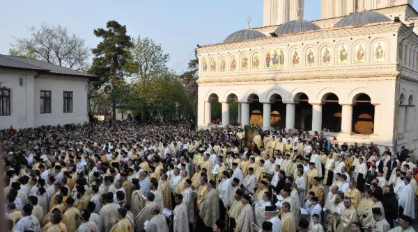 procesiunea lumina ortodoxiei in bucure ti